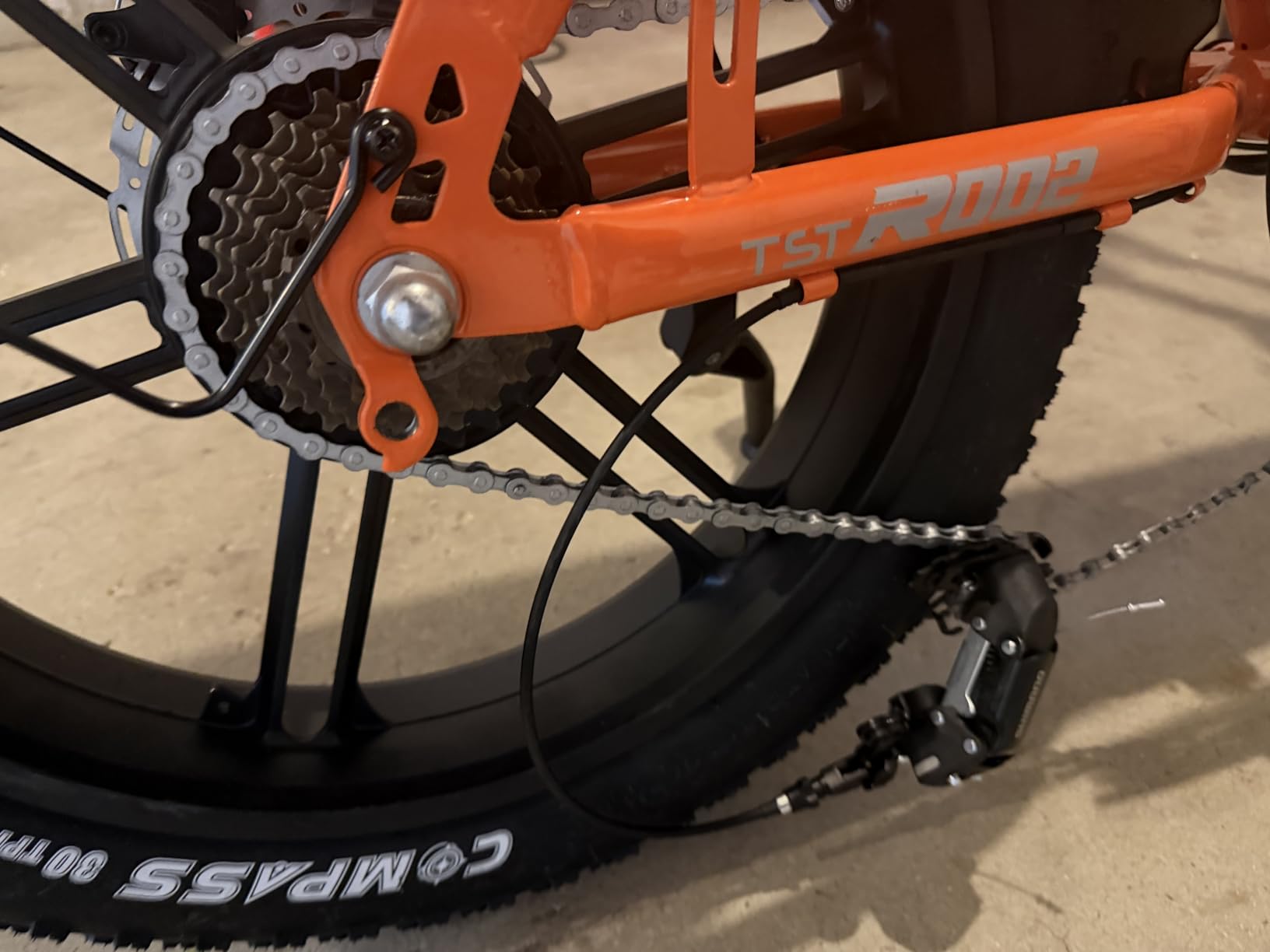 TST Electric Bike for Adults, 48V 15Ah Battery for Urban Cycling, R9 customer photo 2