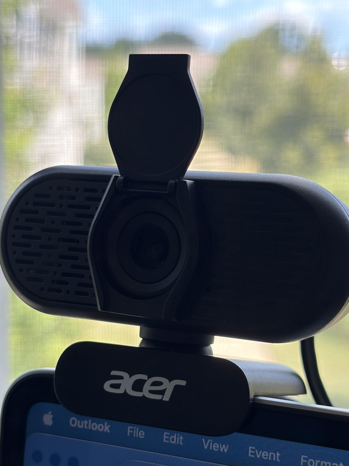Acer A640 4K Webcam with AI Noise Canceling Mic for Streaming Meetings customer photo 2