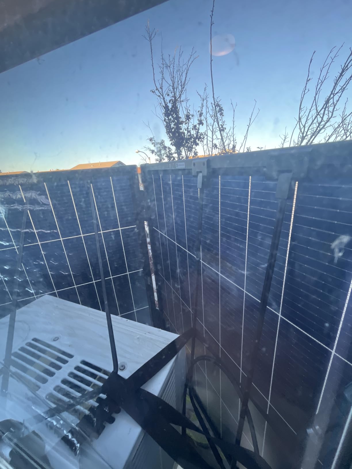 Anker SOLIX S2000 Portable Power Station, 2,010Wh, 1,500W customer photo 2