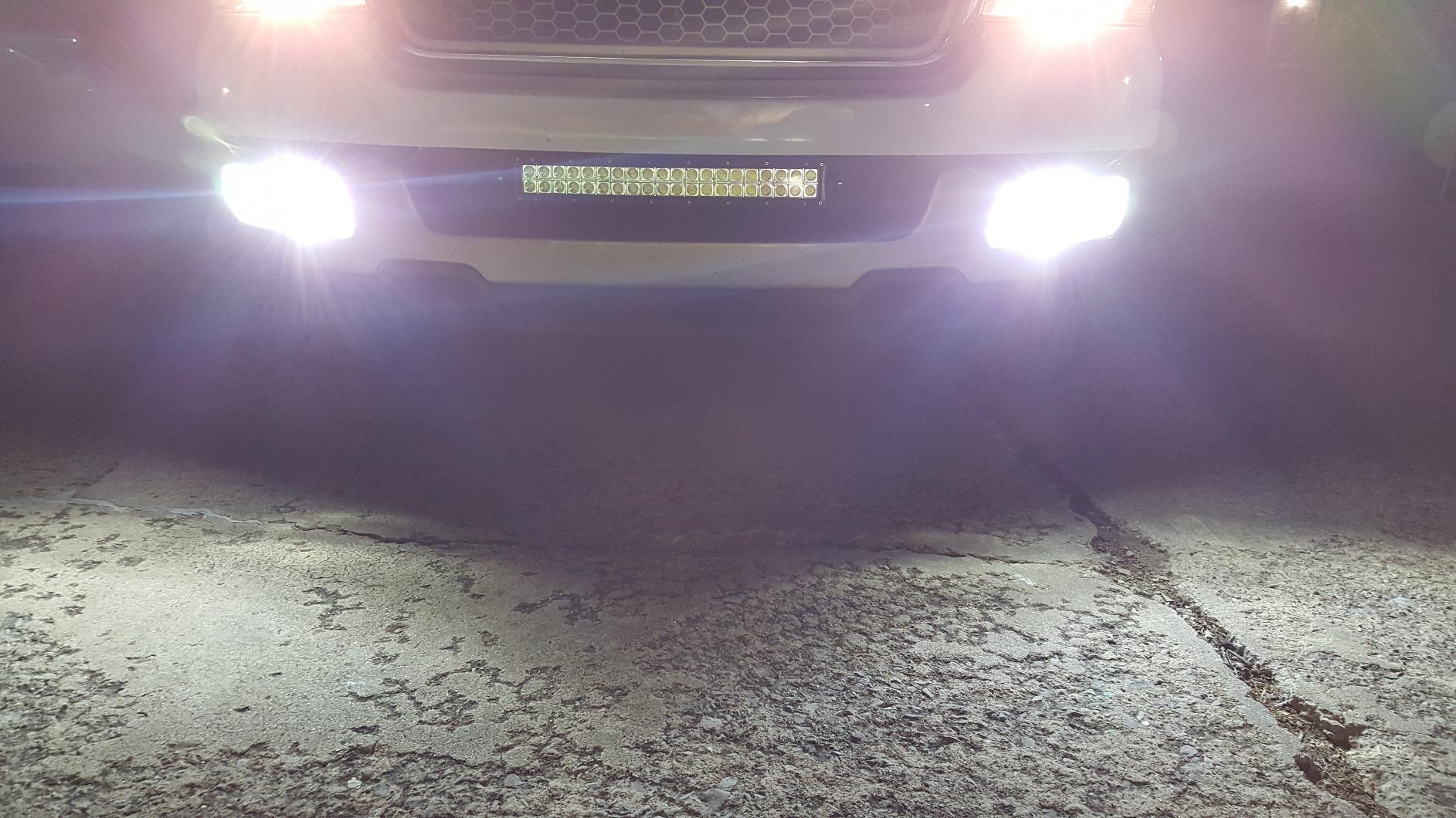Marsauto 9005/HB3 H11/H8/H9 Light Bulbs Combo and 5202 LED Fog Light Bulbs, 92,000LM Bright 6500K 9005 H11 Bulbs Fit for 2007-2015 Chevy Silverado 1500, Chevy Silverado 2500 HD (2007-2019), Pack of 6 customer photo 2