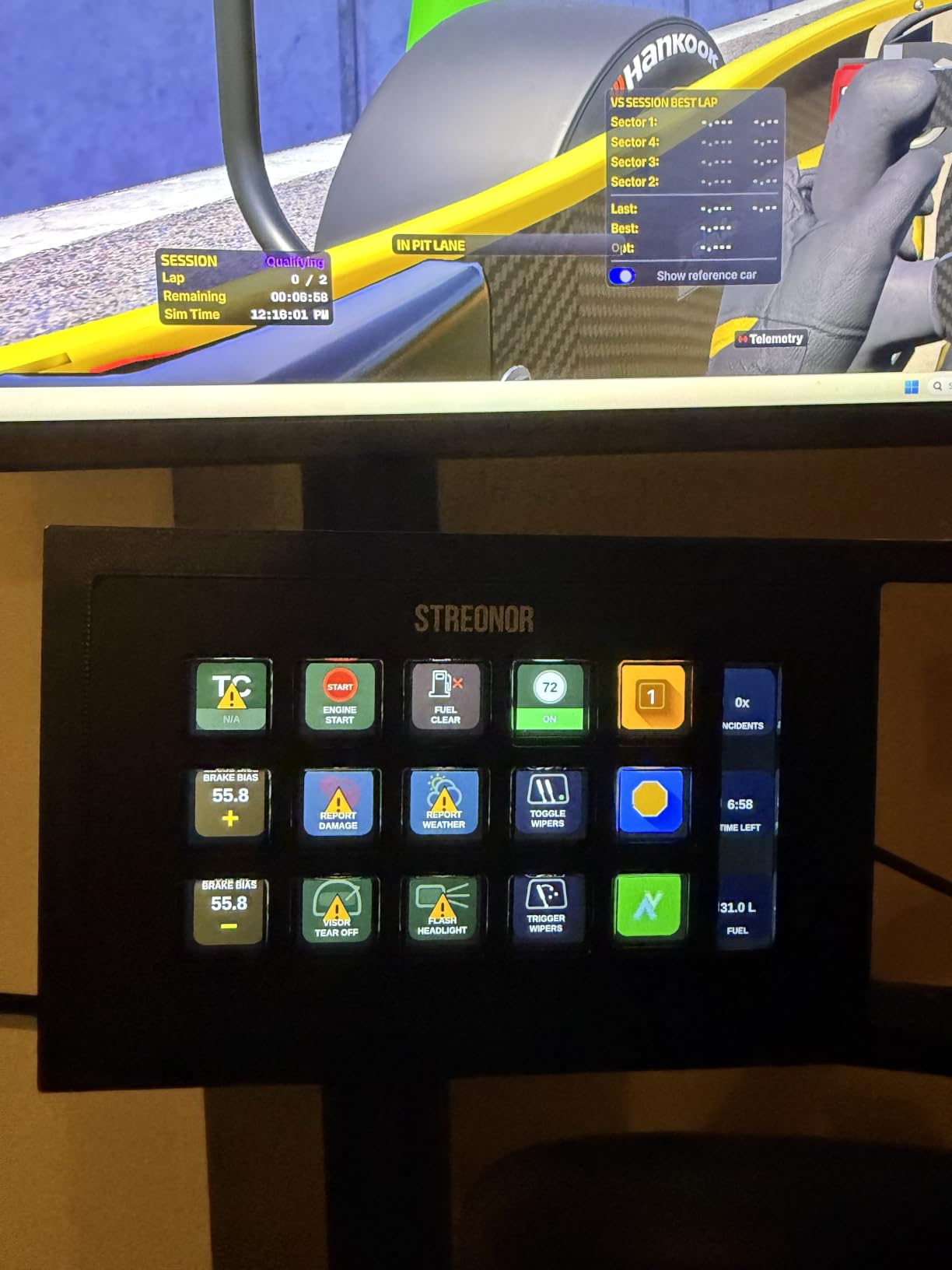 Streonor S15 Stream Controller, 15-Key LCD Studio Control Deck, Black customer photo 1