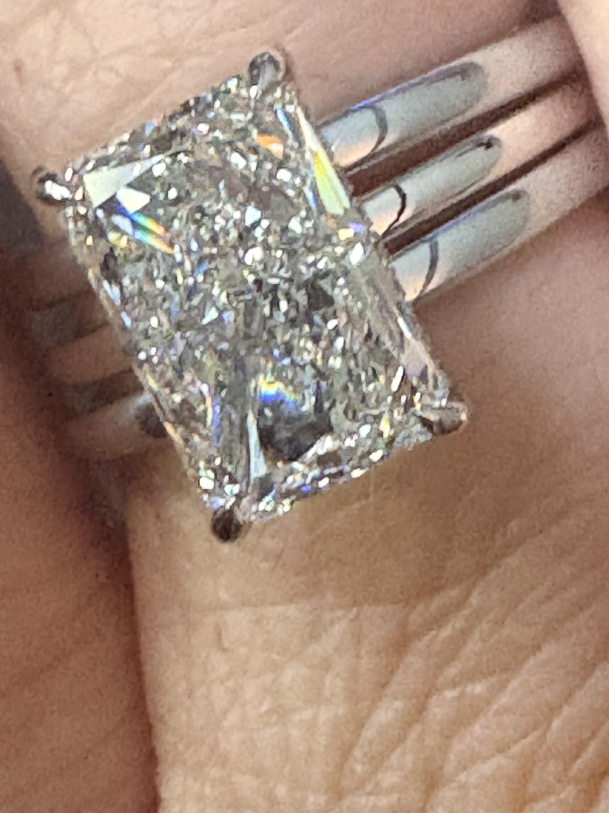1 to 10 Carat Lab Grown Diamond Engagement Ring – IGI Certified D–E Color, VVS2 Clarity – 14K White, Yellow, or Rose Gold (Customize in Platinum ,18k Gold)| With Gold Purity XRF Report Card And IGI Certificate | Contact Us for Custom Orders customer photo 2