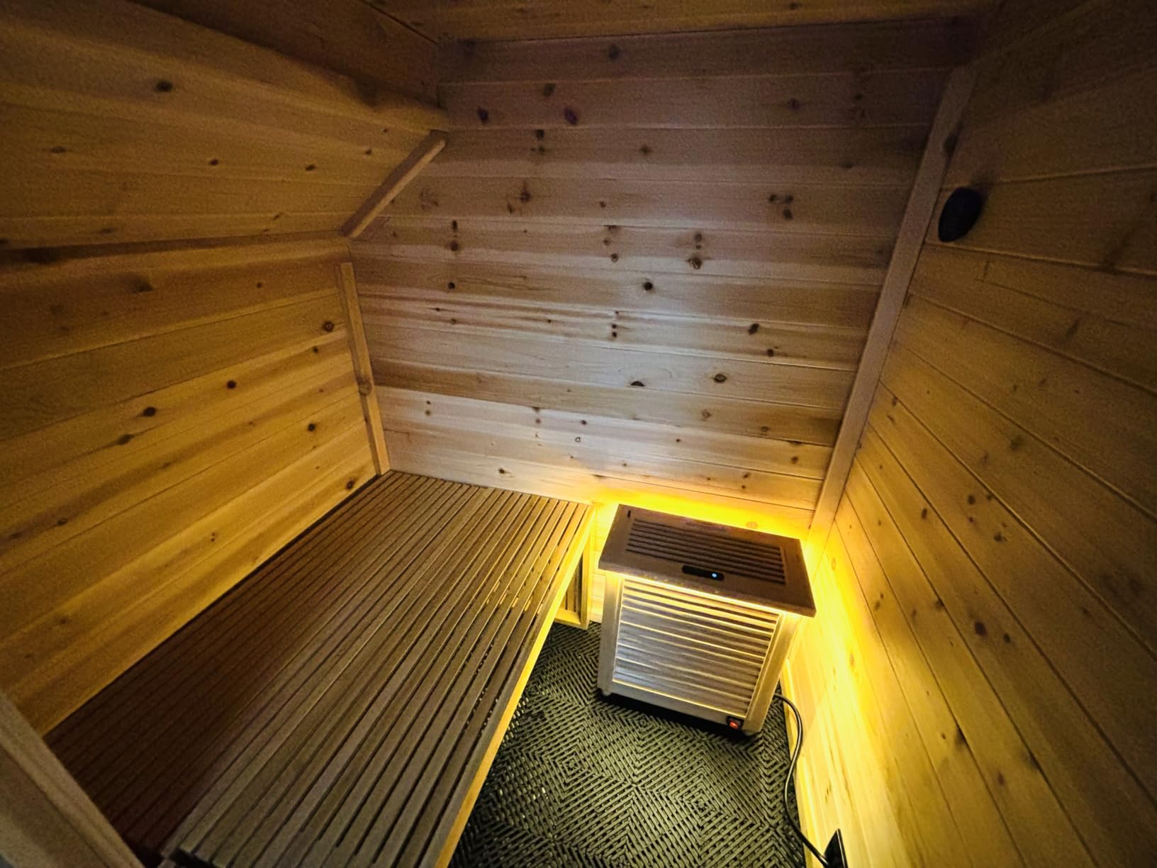 GoldenWave Far-Infrared Sauna Heater 110V/ 2000W with Plug for Home Sauna customer photo 2