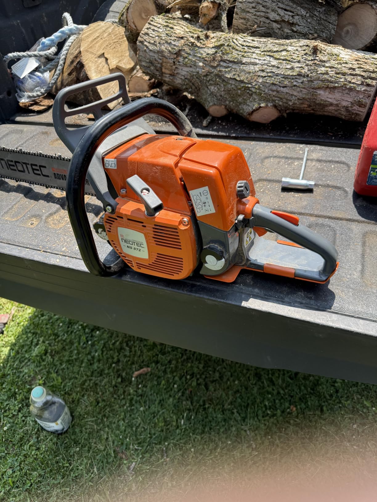 NS872 72cc Gas Powered Chainsaw with 24 inch Bar Chain 3.6KW 4.9HP 2-cycle Motosierra de Gasolina All Parts Compatible with G372 MS 038 380 381 Magnum for Forest Garden Farm Tree Wood Cutting customer photo 1