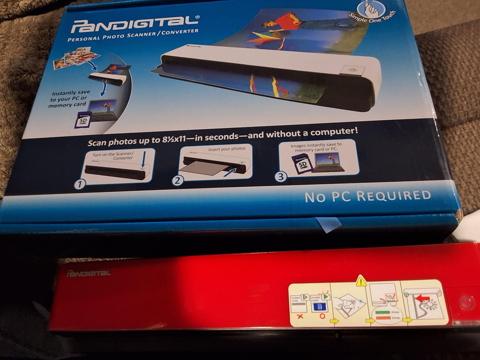 Pandigital Personal Photo Scanner/Converter, White (PANSCN06) customer photo 1