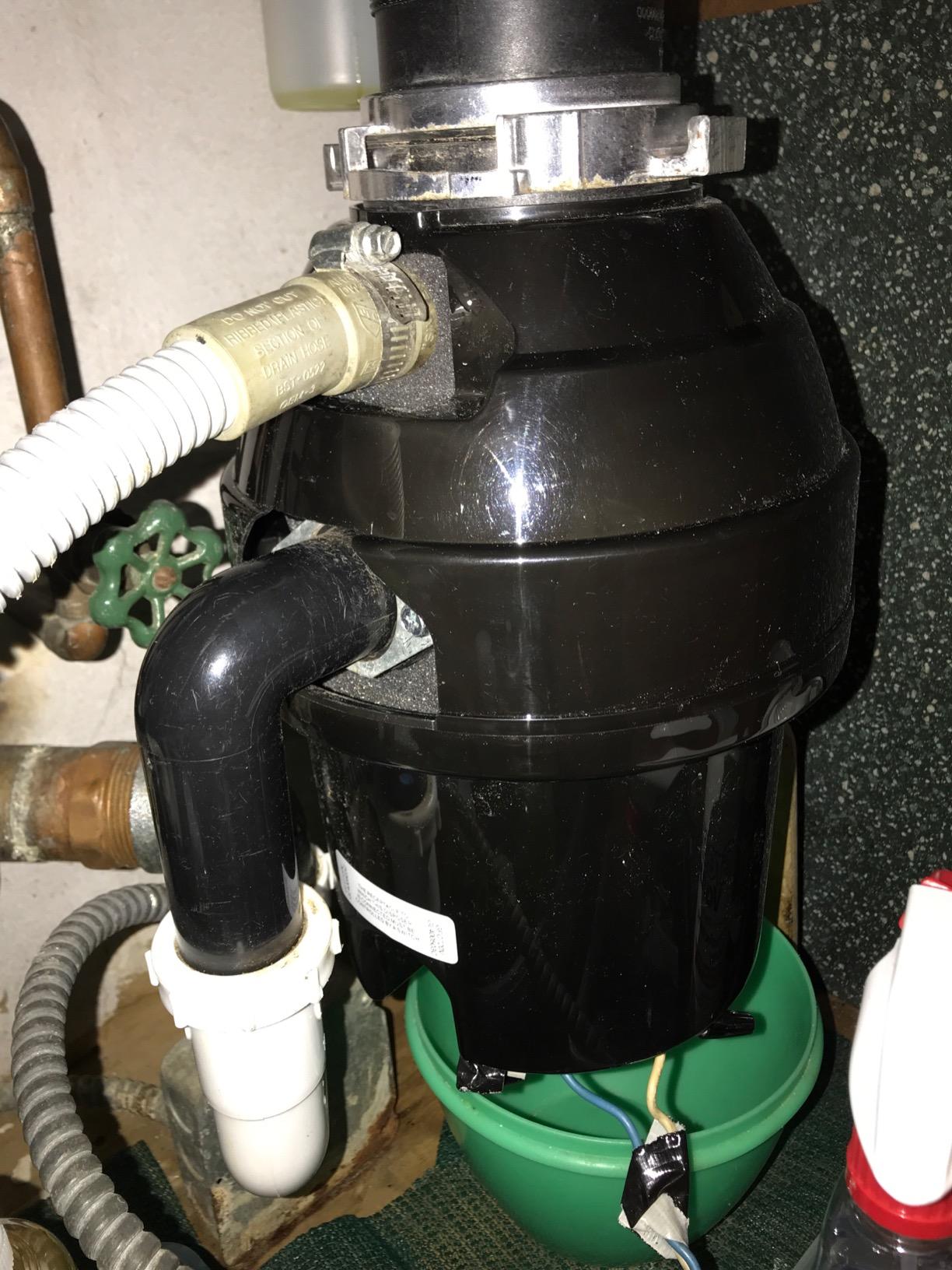 GE Disposall Continuous Feed 3/4 Horsepower Motor Garbage Disposer, Good for Grinding: Vegetable Peels & Small Bones, Easy Install Kit, Non-Corded, Recommended for 2-4 Person Homes, GFC720N customer photo 2