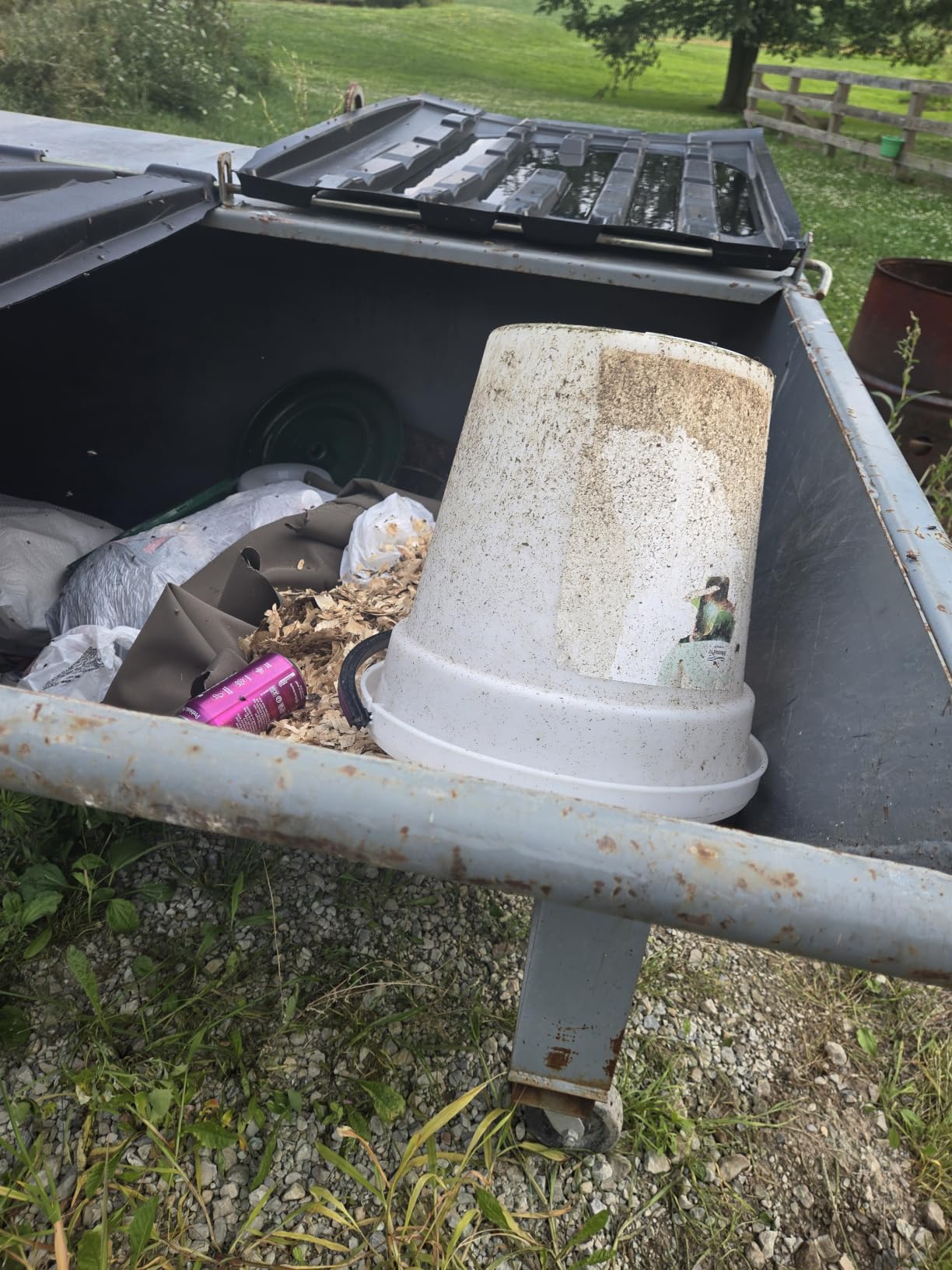 Harris Farms Poultry Drinker|Made of BPA-free Plastic|3.5 Gallon customer photo 2