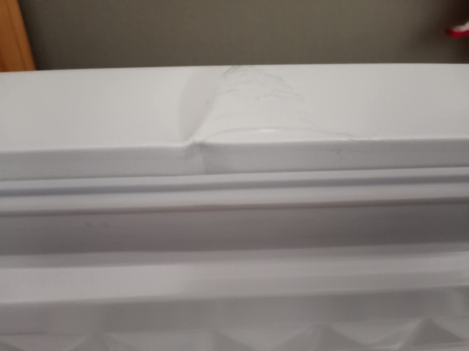 Koolatron 7.0 cu ft Chest Freezer, 195 L, Storage Basket, White customer photo 2
