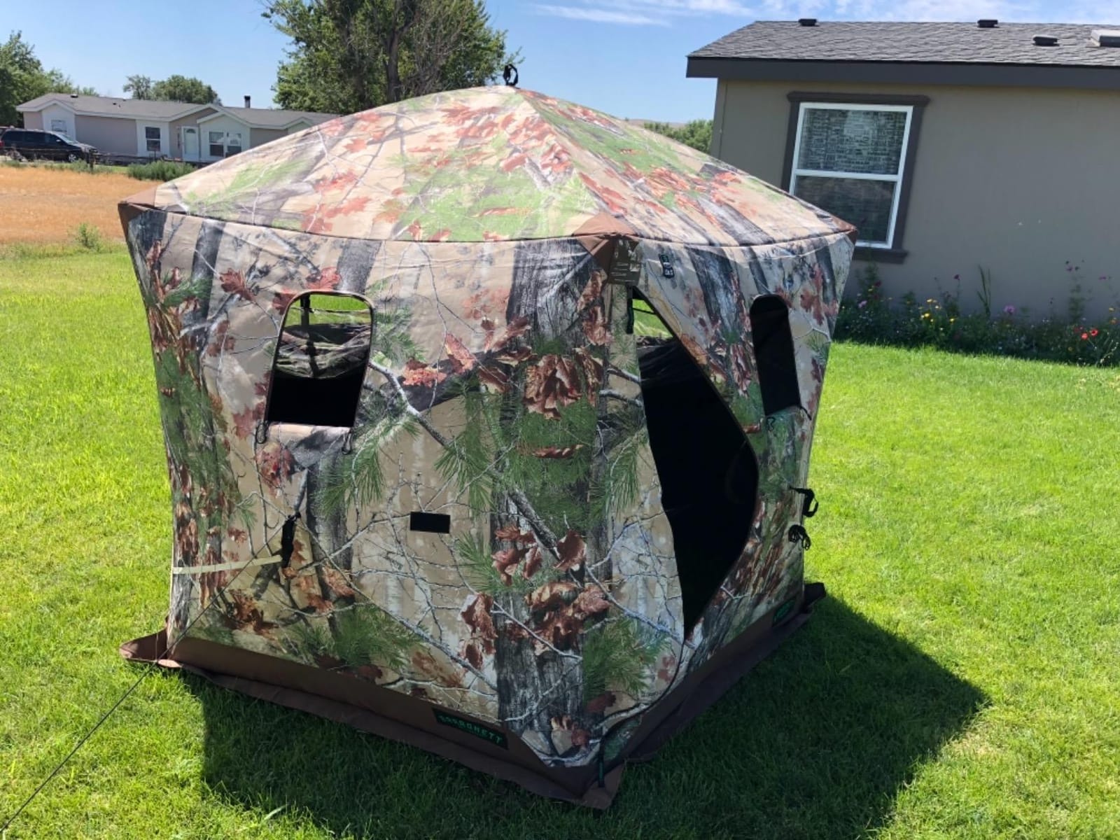 Barronett Blinds Ox Portable Hunting Blind, Pop-Up Hub Blind, Durable Oxhide Fabric, Panoramic Shooting Window, Bloodtrail Backwoods customer photo 1