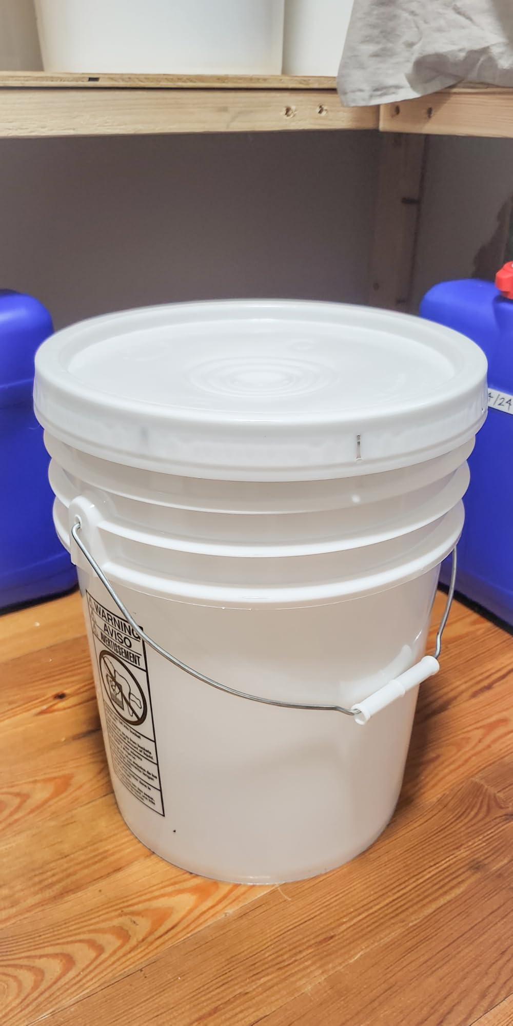 ePackageSupply 5 Gallon Bucket - Food Grade w/Lid BPA-Free, 6 Pack - White customer photo 2