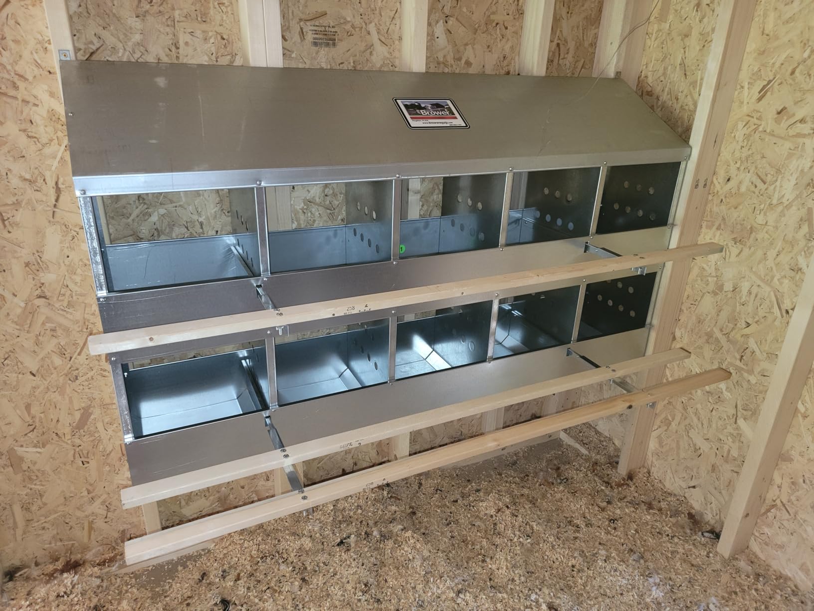 Brower 2-Tier 6-Hole Galvanized Steel Chicken Nesting Box, 30 to 40 Hen Capacity – Outdoor Poultry Laying Station with Hinged Folding Perches, Ventilated Design & Slanted Roof – Made in the USA customer photo 1