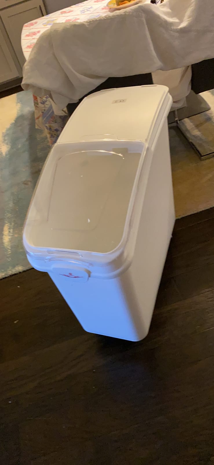 VEVOR 27 Gallon Food Storage Container, 500 Cup Commercial Ingredient Bin customer photo 2