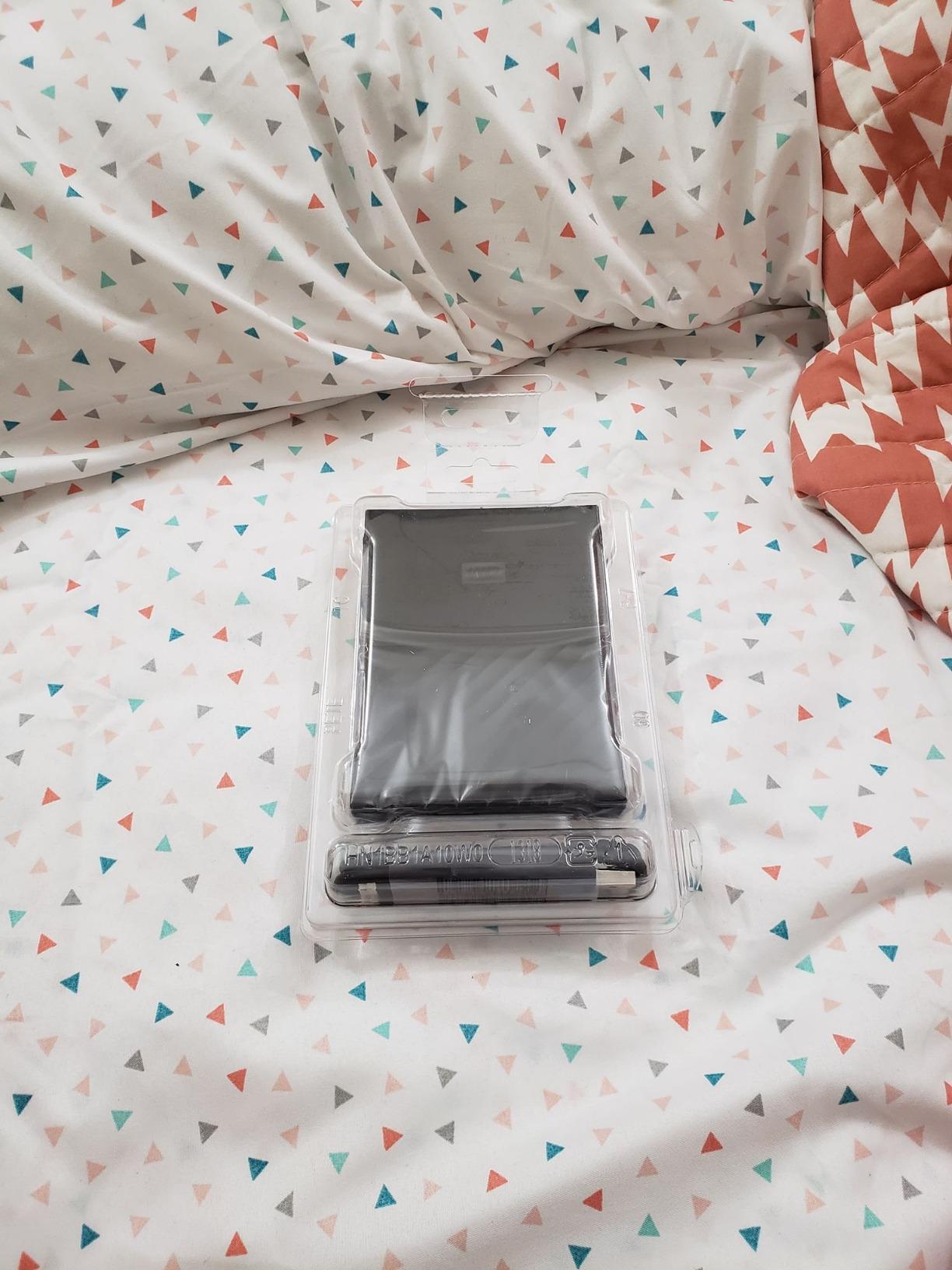 WD 2TB My Passport for Mac, Navy, Portable External Hard Drive with backup software and password protection, USB 3.1/USB 3.0 compatible - WDBA2D0020BBL-WESN customer photo 2