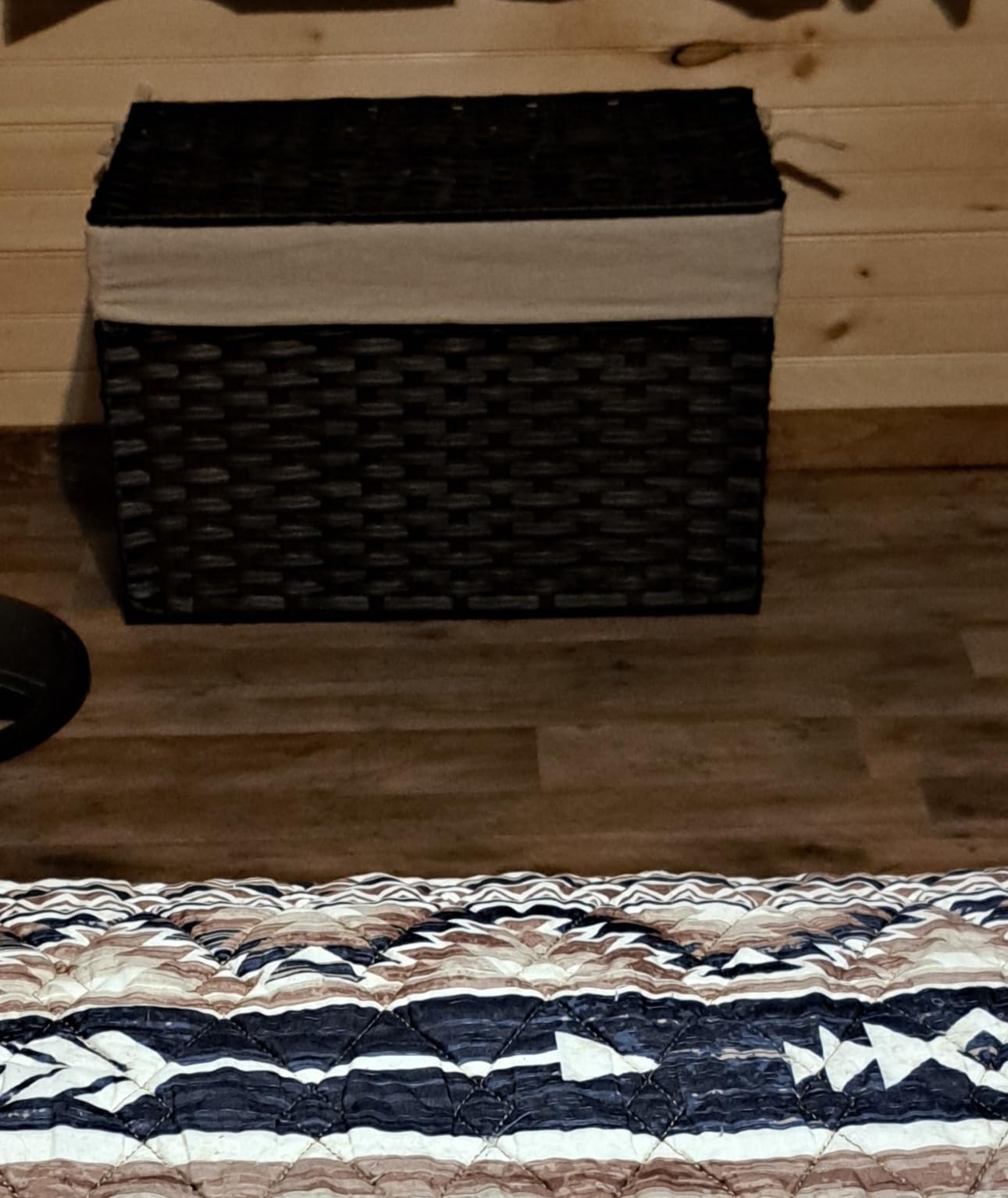 SONGMICS Woven Storage Basket with Lid, 42.3 Gallon (160L), Foldable customer photo 2