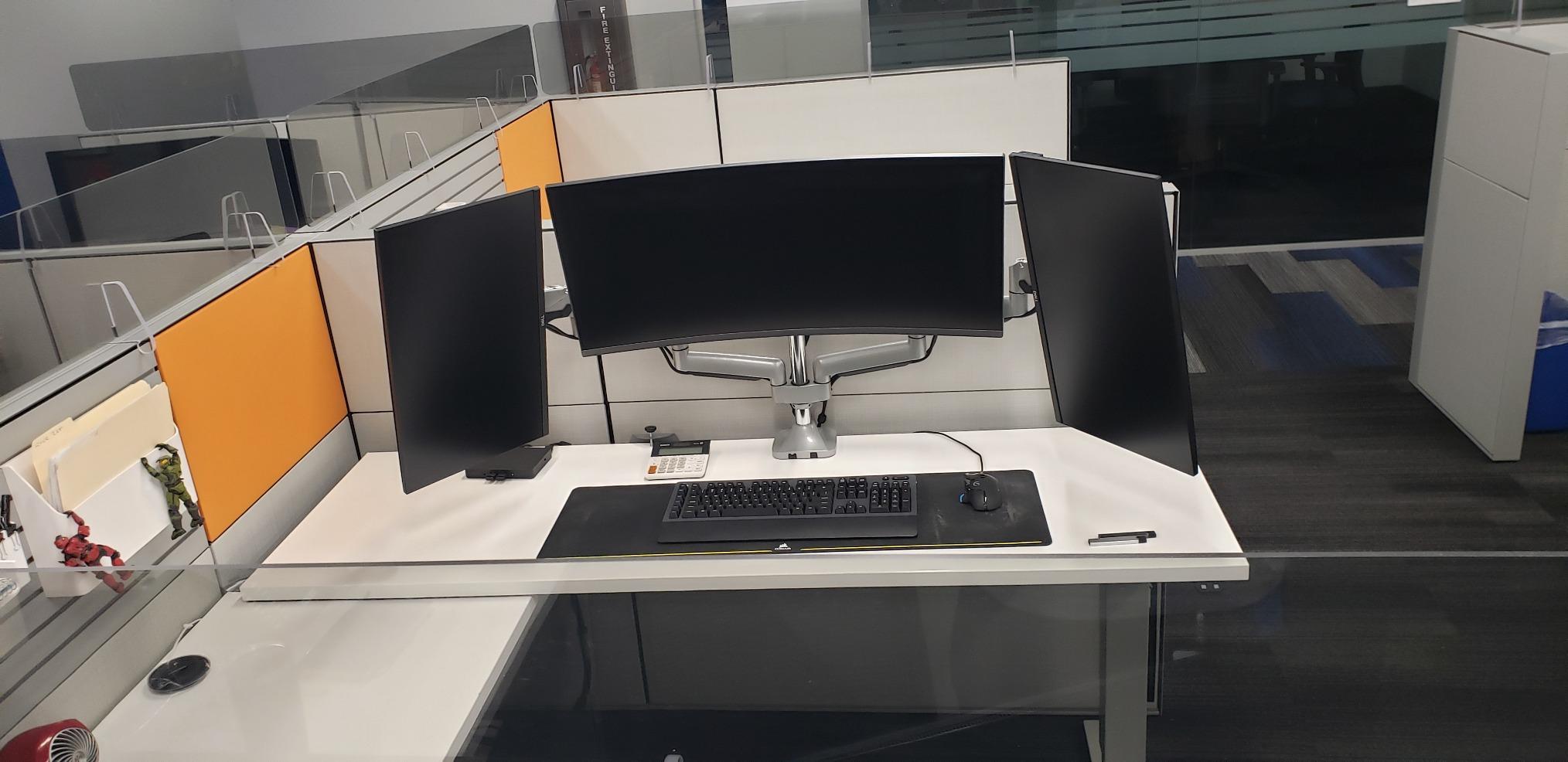 Samsung Business CH890 Series 34 inch WQHD 3440x1440 Ultrawide Curved Desktop Monitor for Business, 100 Hz, USB-C, HDMI, DP, 3 Year Warranty (LC34H890WGNXGO), Black/Titanium customer photo 2