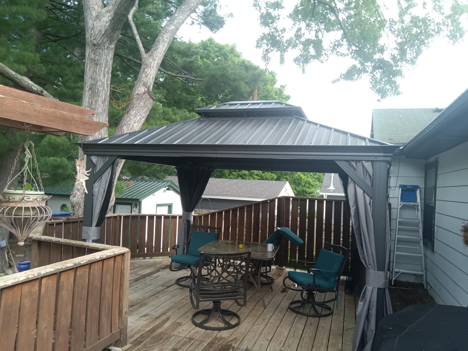 Kozyard Alexander 12' x 12' Hardtop Gazebo, Aluminum Frame customer photo 1