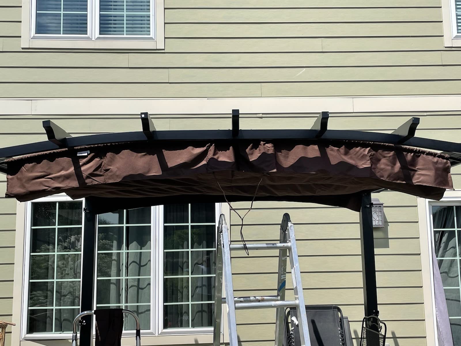 Tangkula 10x10FT Outdoor Patio Shade Structure, Steel Pergola with Retractable Canopy Shades, Rustproof Metal for Patio, Backyard, Garden (Beige) customer photo 1