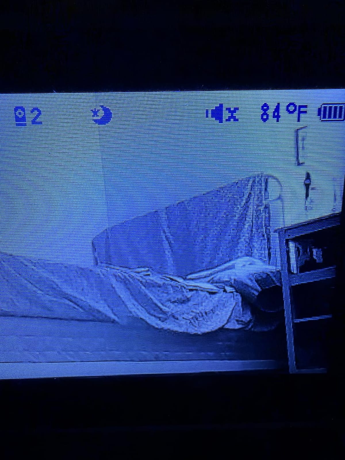 VTech Baby Monitor No WiFi, 2 Cameras & Remote Pan-Tilt-Zoom for Twins & Two Rooms – Hack-Proof, 19Hr Battery, 1000ft Range, Auto Night Vision, Temperature Sensor | VM923-2 customer photo 1