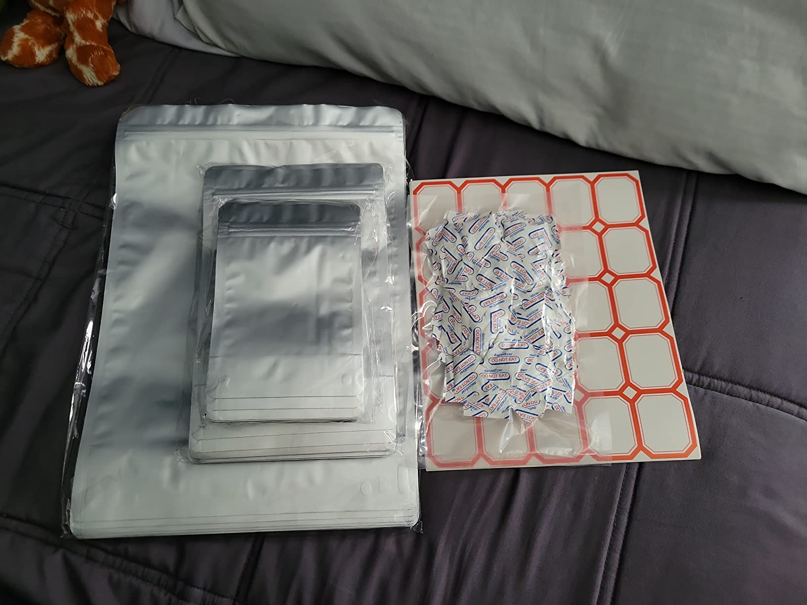 100 Pack Mylar Bags with 300cc Oxygen Absorbers for Food Storage customer photo 1