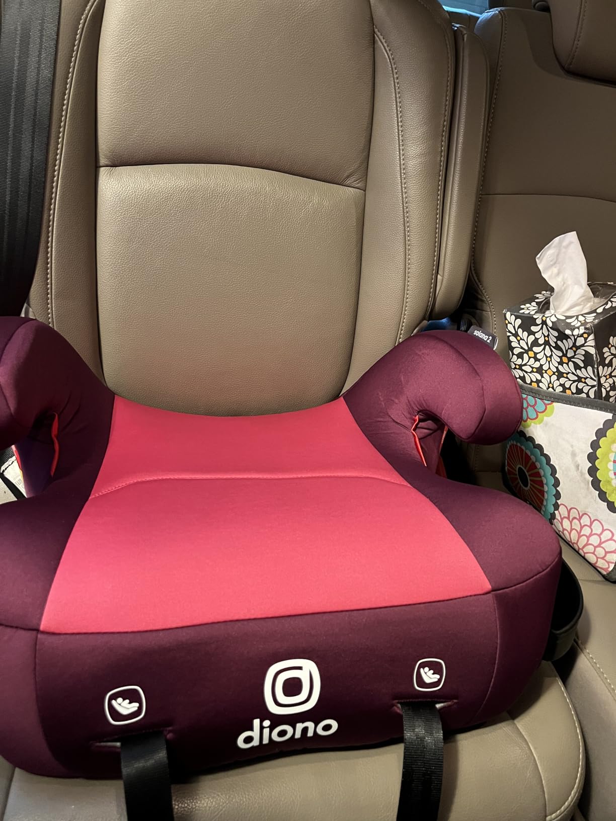 Diono Solana 2 XL 2022, Dual Latch Connectors, Lightweight Backless Belt-Positioning Car, 8 Years 1 Booster Seat, Black customer photo 2