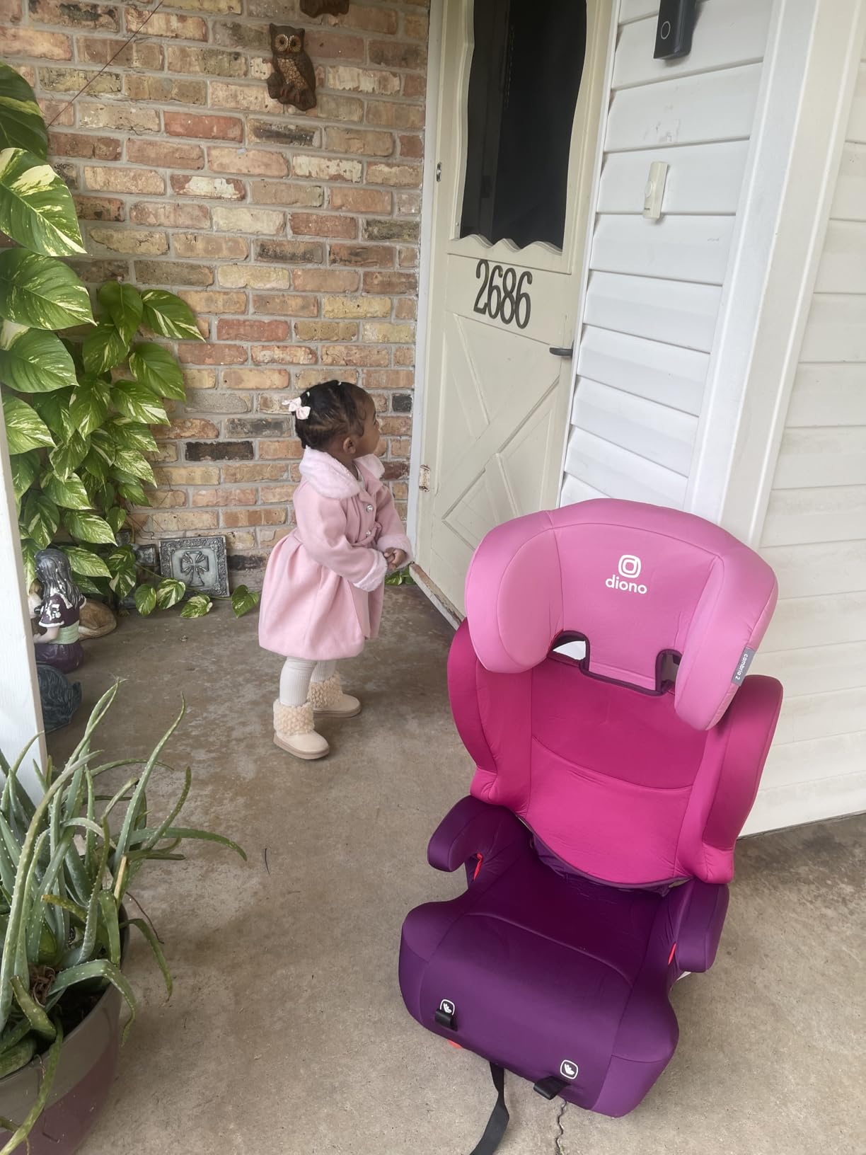 Diono Cambria 2 XL, Dual Latch Connectors, 2-in-1 Belt Positioning Booster Seat, High-Back to Backless Booster, Space and Room to Grow, 7 Headrest Positions, 8 Years 1 Booster Seat, Pink customer photo 2