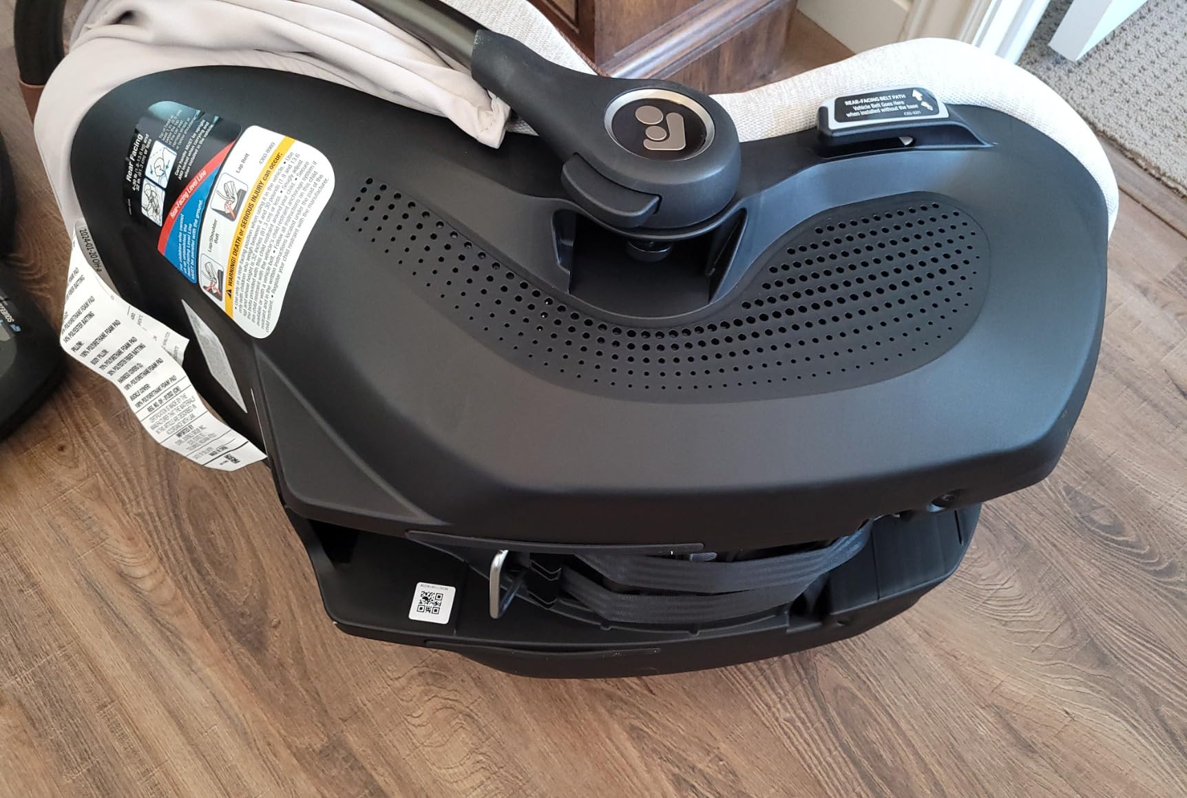 Maxi-Cosi Peri 180 Rotating Infant Car Seat, Baby Car Seat Rotating Carseat, Onyx Wonder customer photo 1