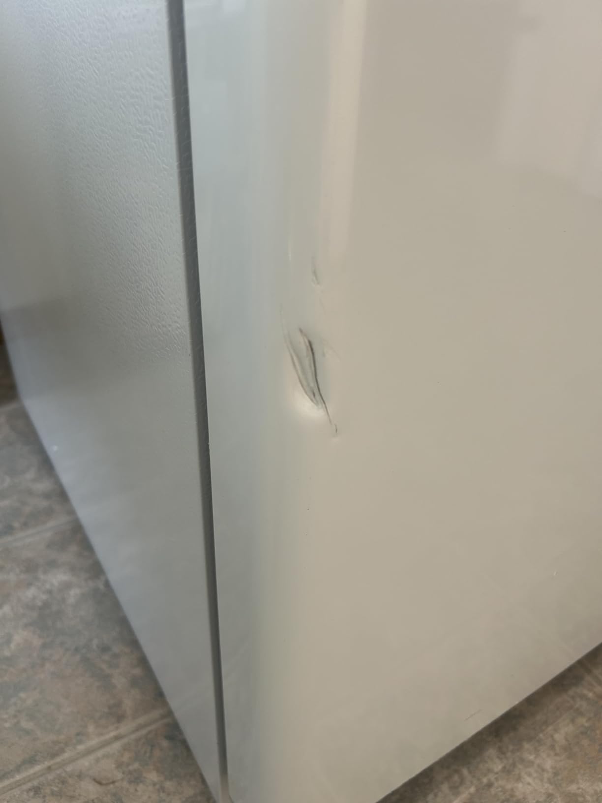BLACK+DECKER 18 Cu. Ft. French Door Refrigerator, Built-in Ice Maker, Black customer photo 1