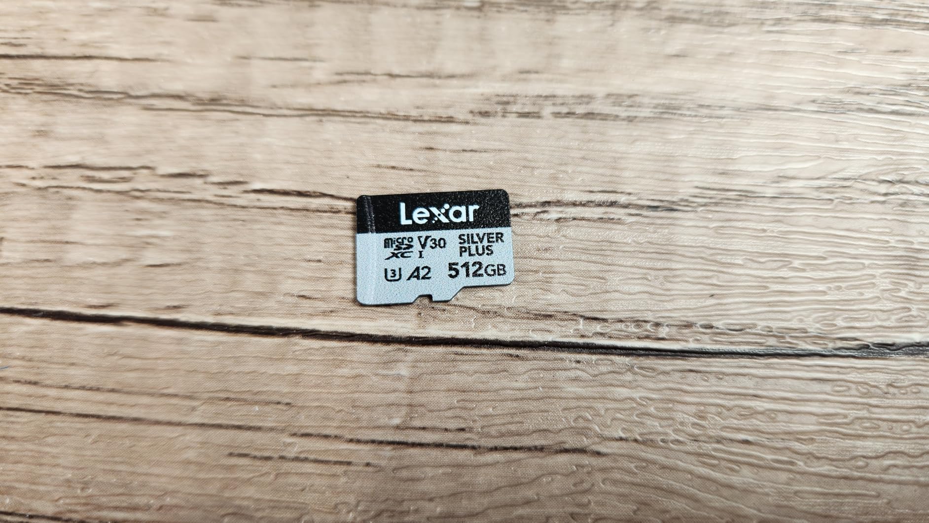 Lexar 256GB Professional Silver Plus Micro SD Card, UHS-I, C10, U3, V30, Full HD & 4K, Up to 205/150 MB/s microSDXC Memory Card, for Videographers, Gamers (LMSSIPL256G-BNANU) customer photo 1