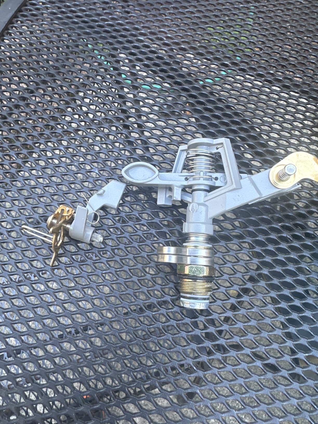 SPECILITE Brass Impact Sprinkler on Tripod Base, Waters up to 90ft, 50 inch customer photo 1
