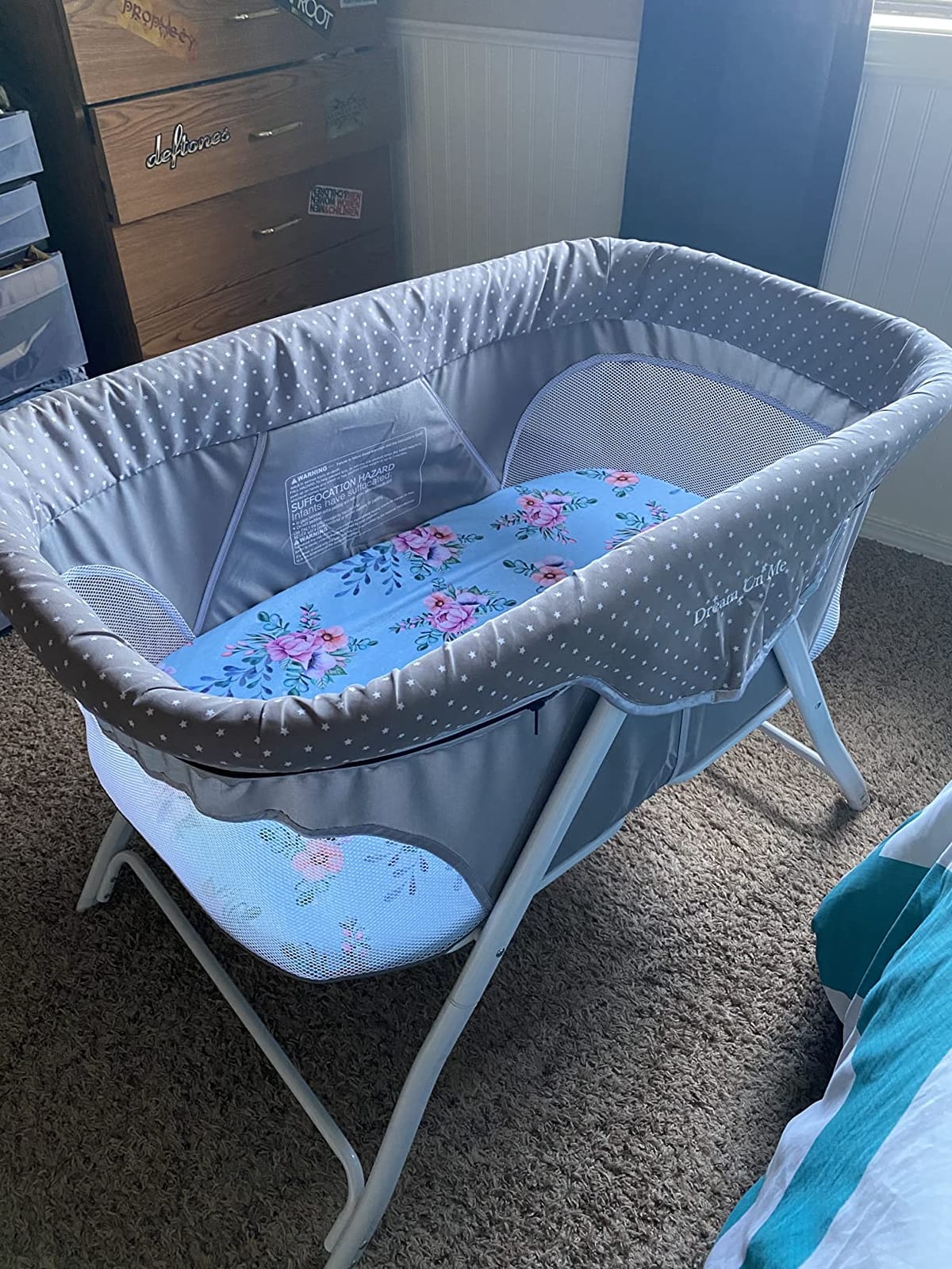 Dream On Me Calypso Bedside Bassinet, Foldable Portable Crib - Gray customer photo 1