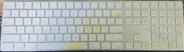 Apple Magic Keyboard with Numeric Keypad - White customer photo 2