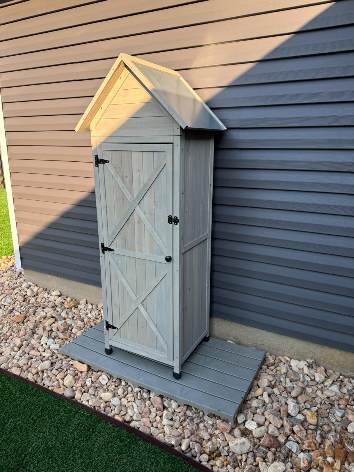 Wooden Outdoor Storage Cabinet,Tall Vertical Garden Tool Shed with Waterproof Metal Roof & Adjustable Feet – Perfect for Yard, Patio, Lawn & Deck (Green, 22