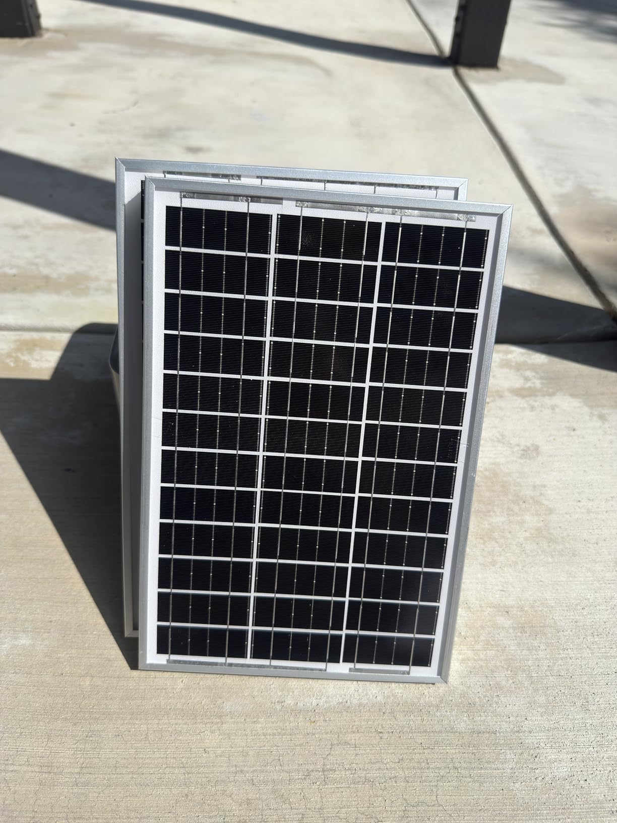 30 Miles Solar Electric Fence Charger, 0.3-1.5J for Livestock Farm customer photo 2