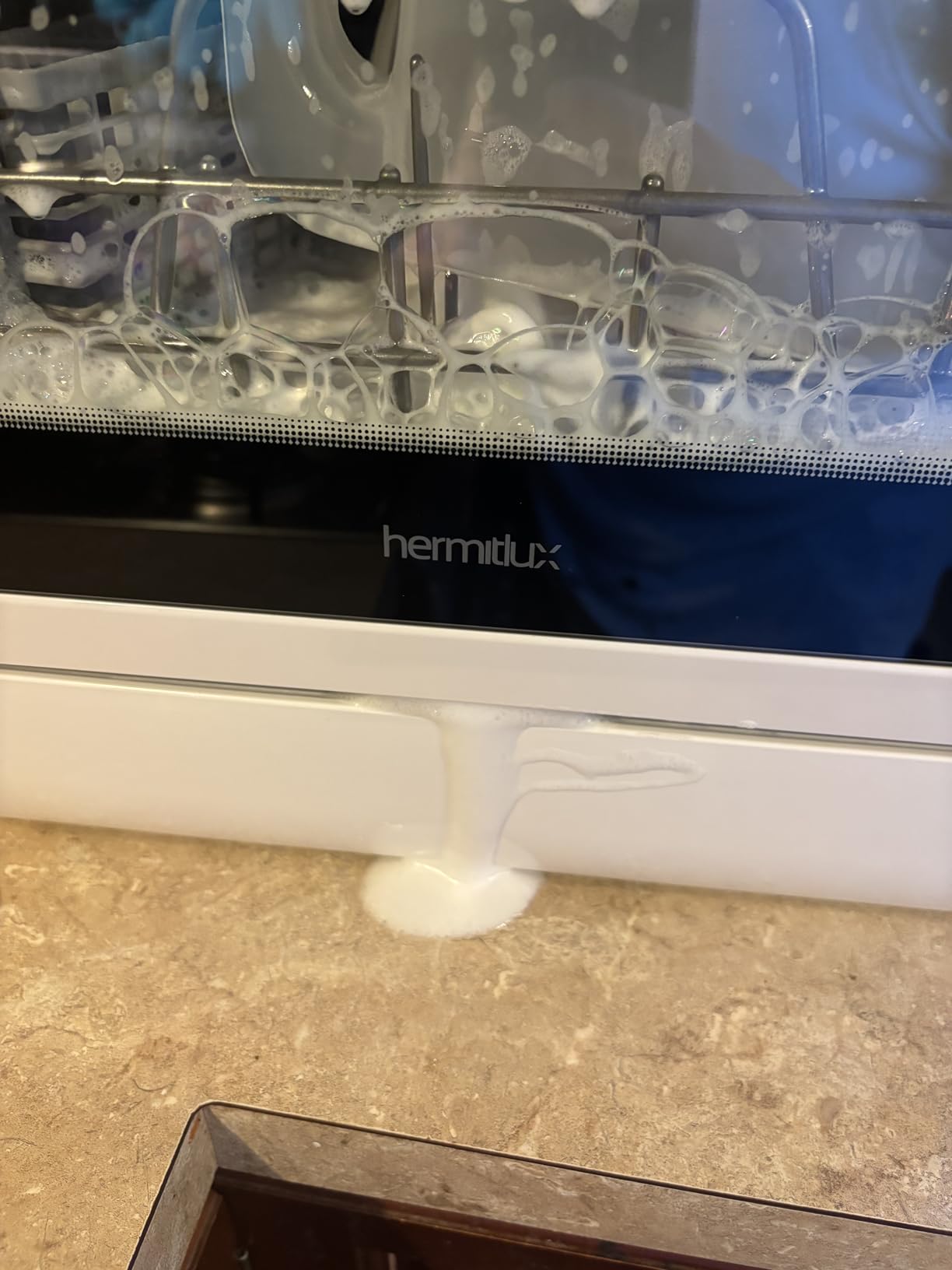 Hermitlux Slim Countertop Portable Dishwasher for Small Spaces customer photo 2