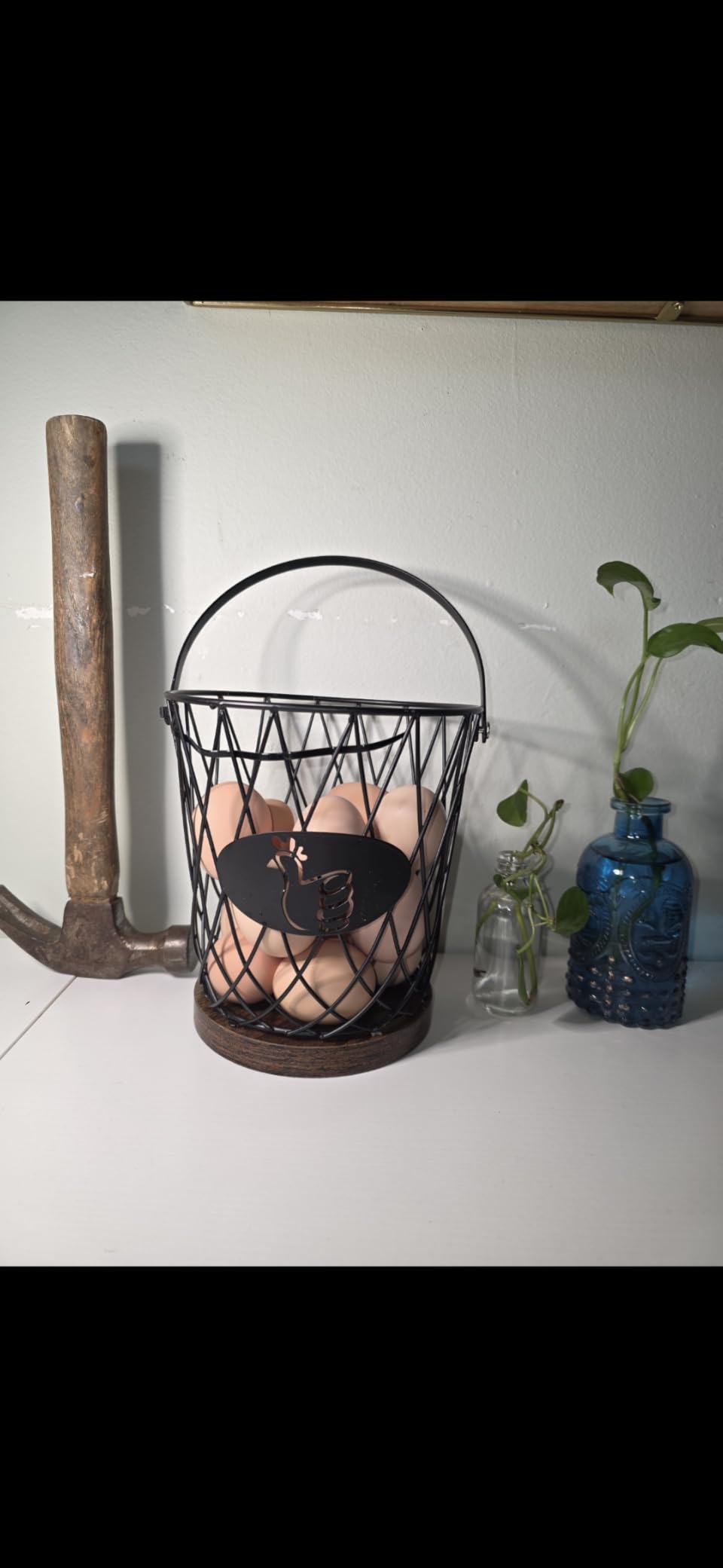 Round Egg Basket for Gathering Fresh Eggs, Metal customer photo 1