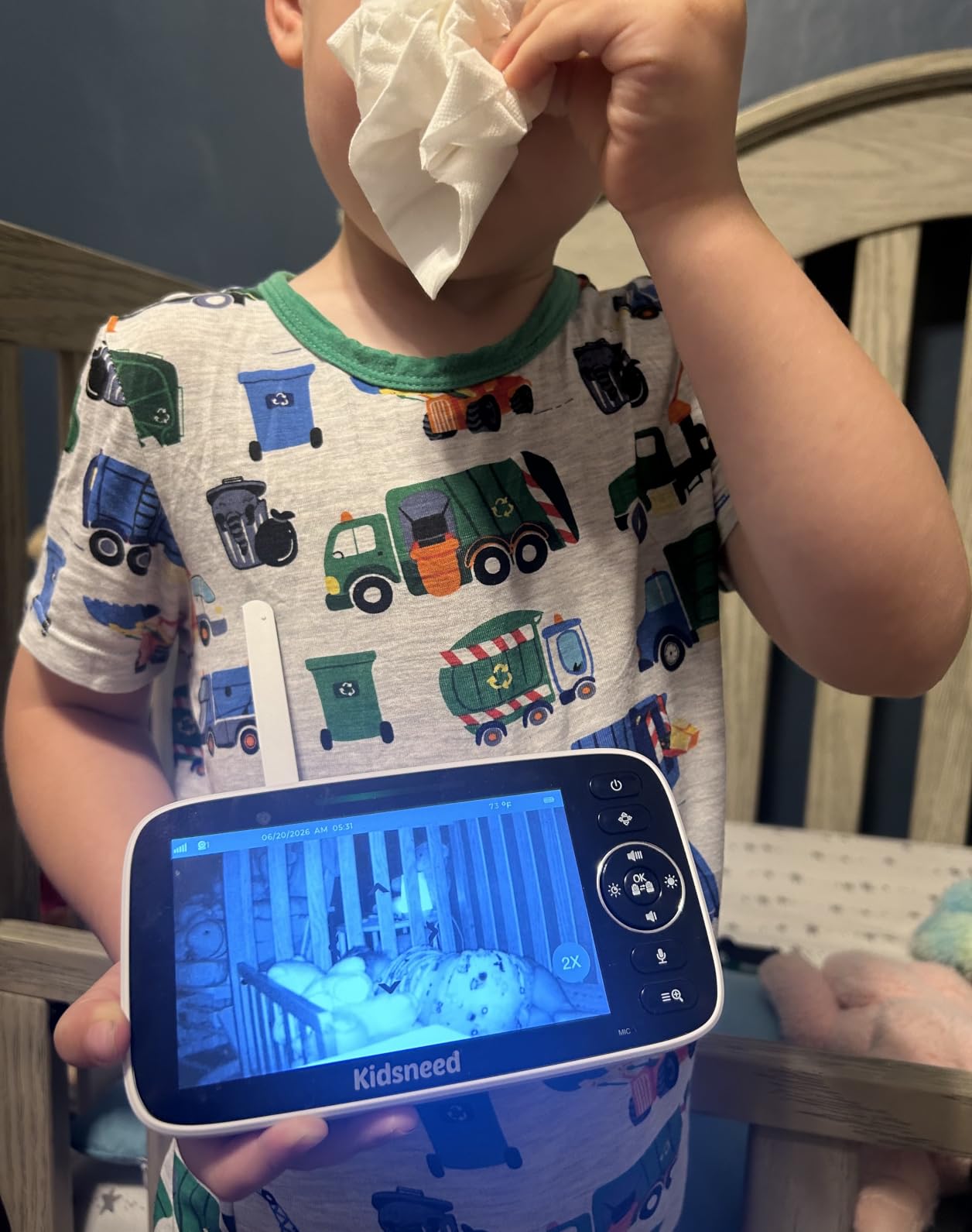Kidsneed 5” Baby Monitor with Camera and Audio No WiFi customer photo 1