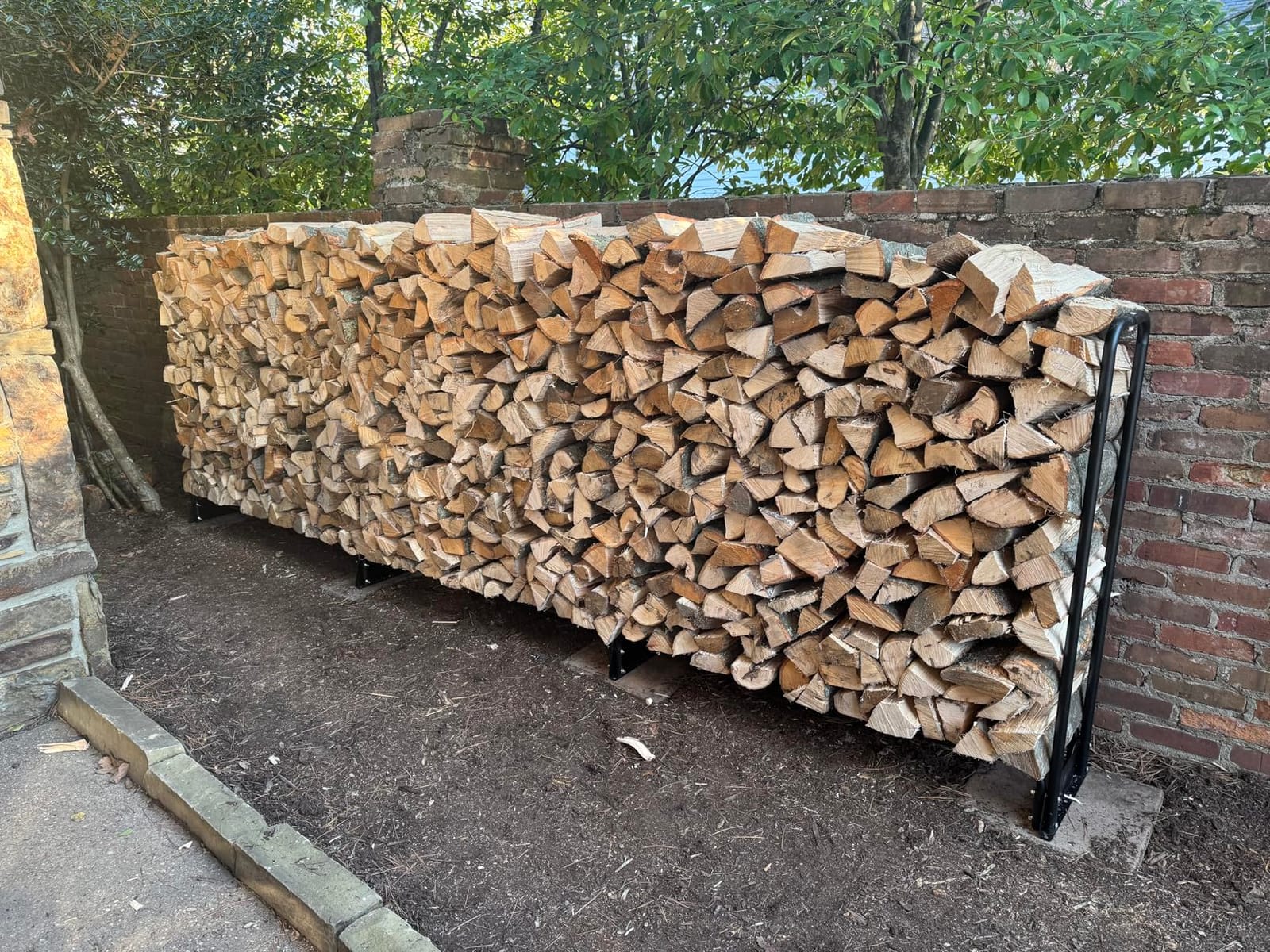 VEVOR Firewood Rack with Waterproof Cover 8ft 1/2 Cord Outdoor Wood Storage customer photo 2